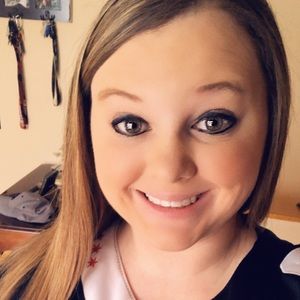 Meet your Posher, Brittani